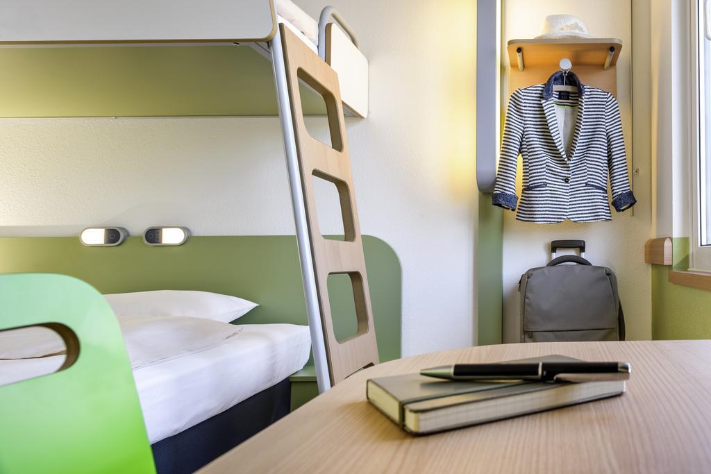 ไอบิส บัดเจ็ต เมตซ์ ใต้ Hotel Augny ภายนอก รูปภาพ