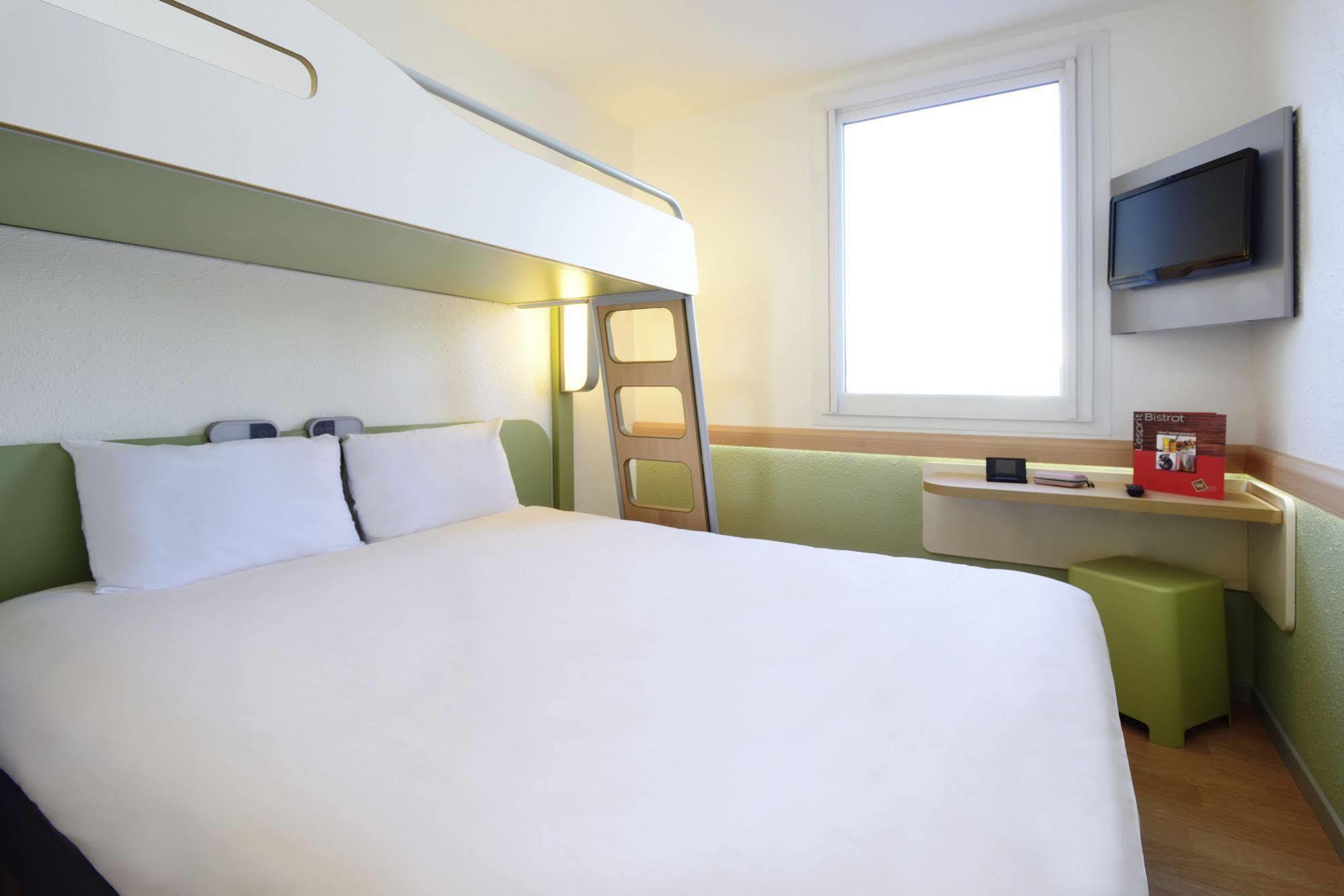 ไอบิส บัดเจ็ต เมตซ์ ใต้ Hotel Augny ภายนอก รูปภาพ
