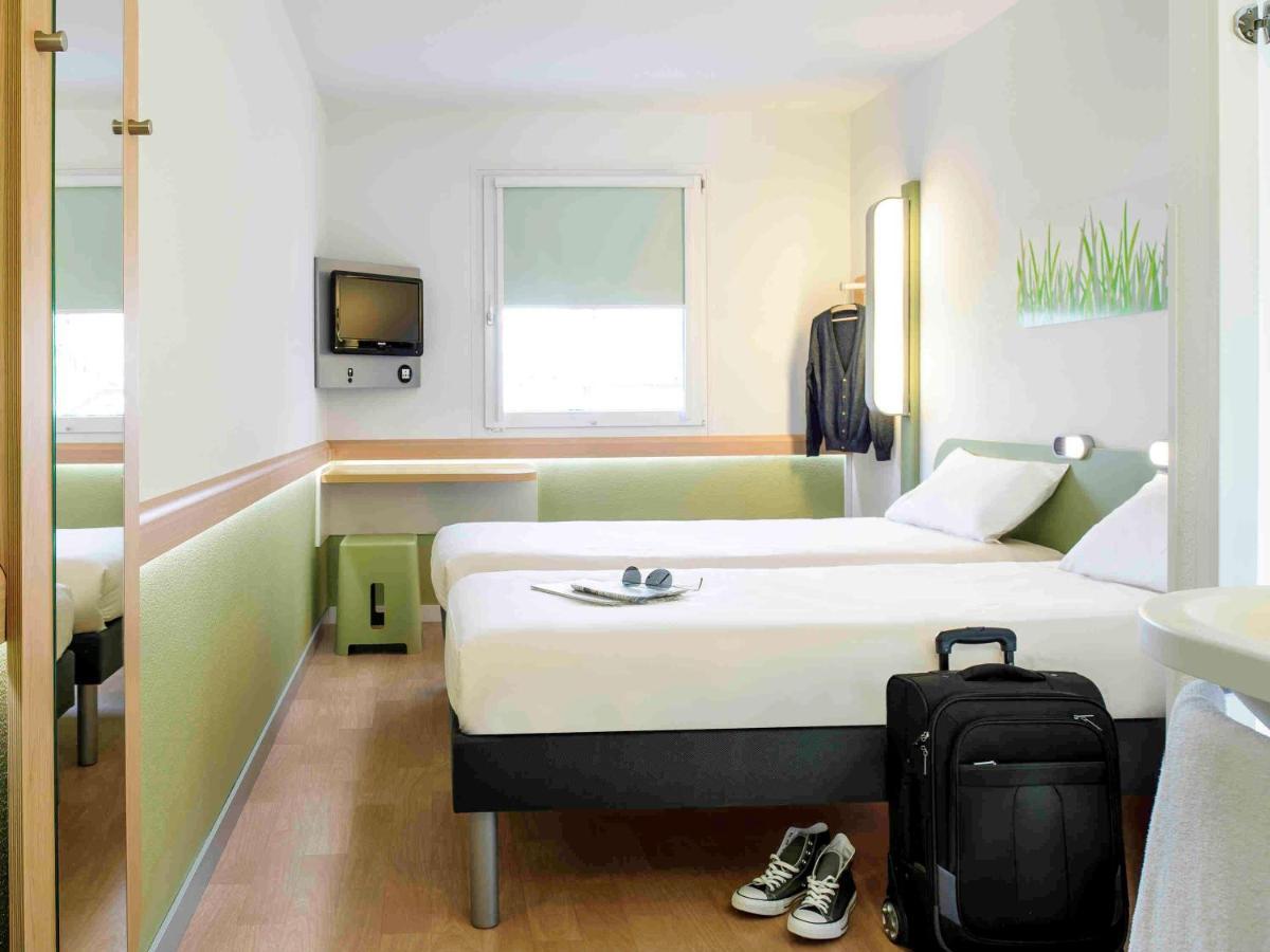 ไอบิส บัดเจ็ต เมตซ์ ใต้ Hotel Augny ภายนอก รูปภาพ